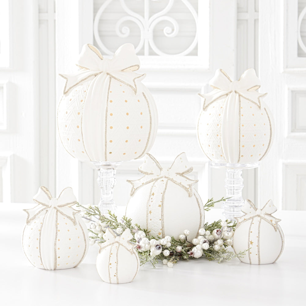 K\u0026K Interiors White Porcelain LED Tabletop Ornaments, image size:1000x1000