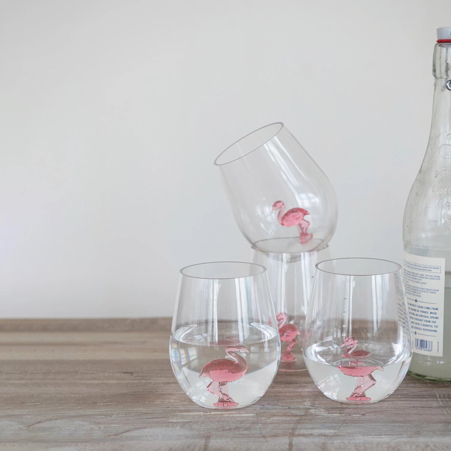Wine Glass with Flamingo – Miss Daisy's Home
