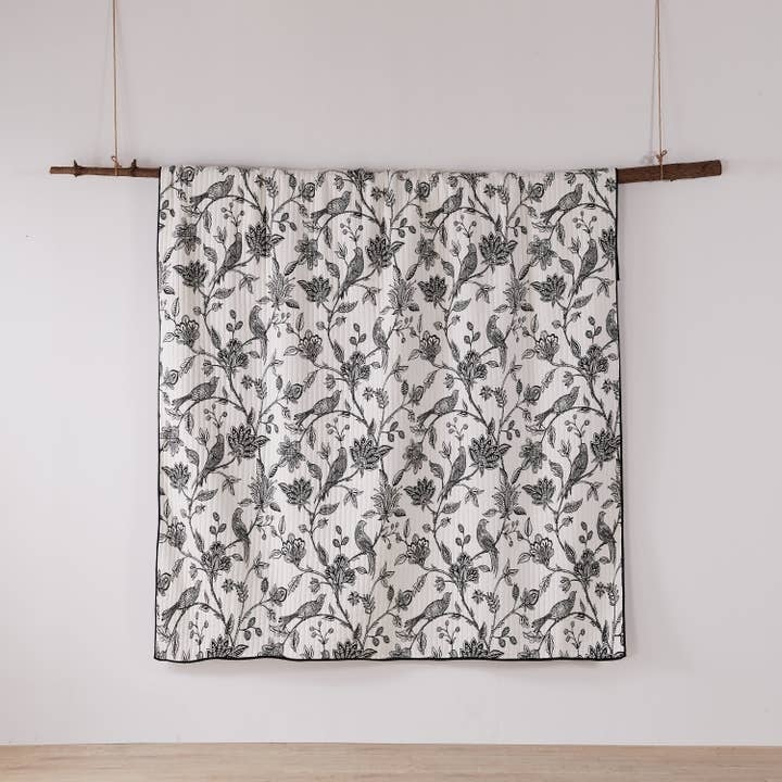 Tanzie Black Quilt Set Black Full/Queen — alternate view 3