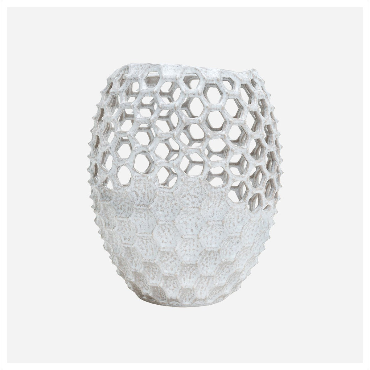 Kaz Vase