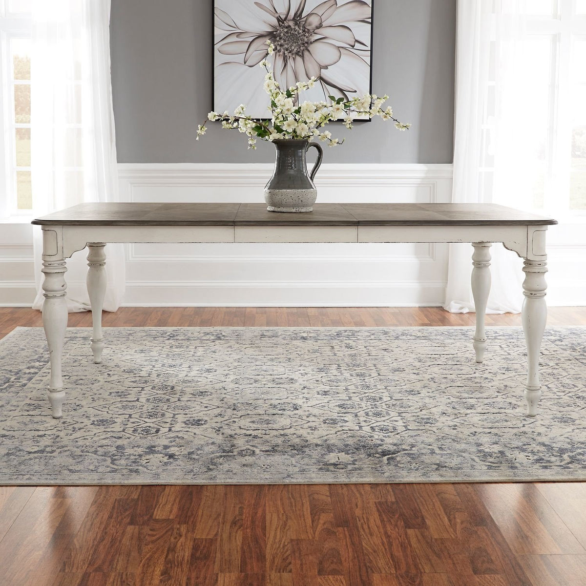 Magnolia Manor Leg Table