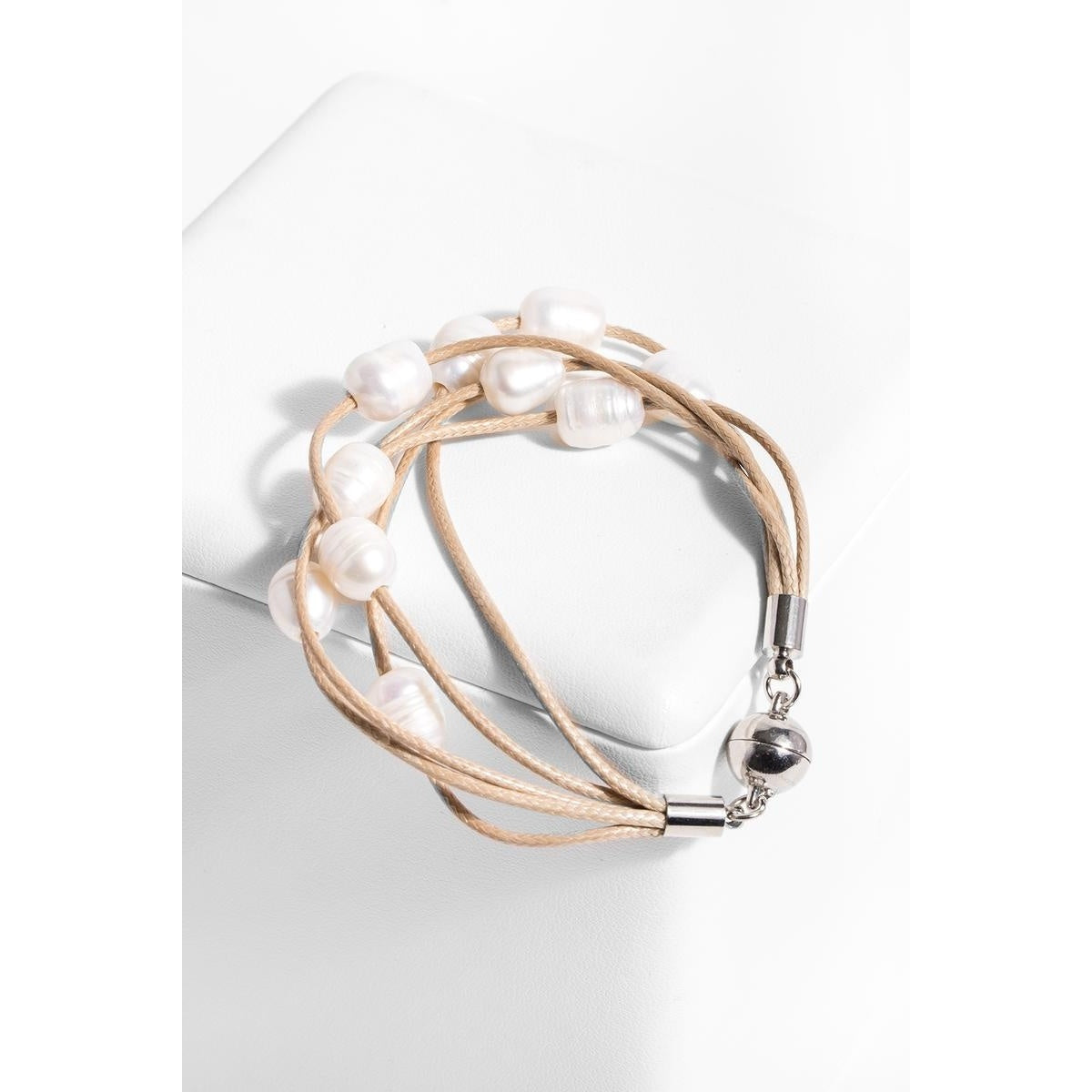 Cosmo luminous Pearls Bracelet — alternate view 2