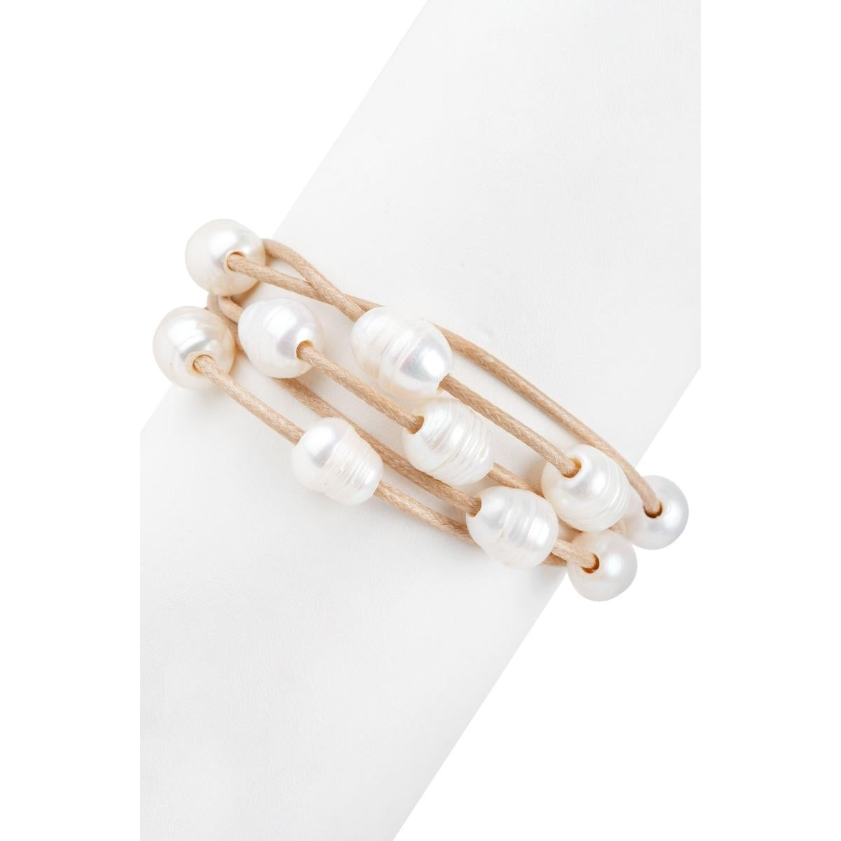 Cosmo luminous Pearls Bracelet