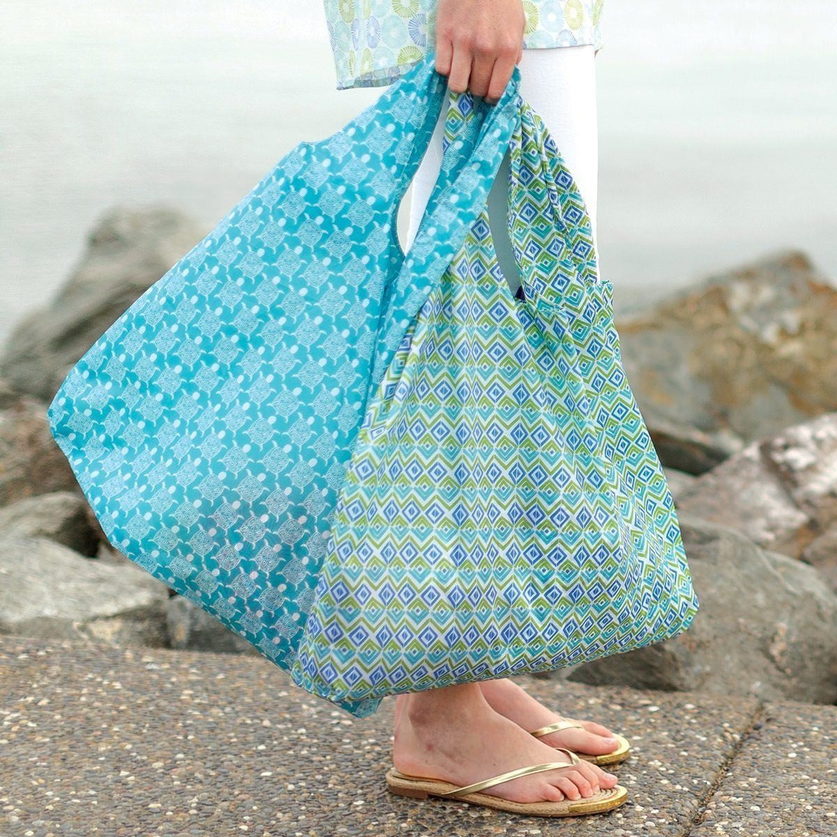 Sea Turtle Ocean Blu Bag Reusable Shopper Tote — alternate view 2