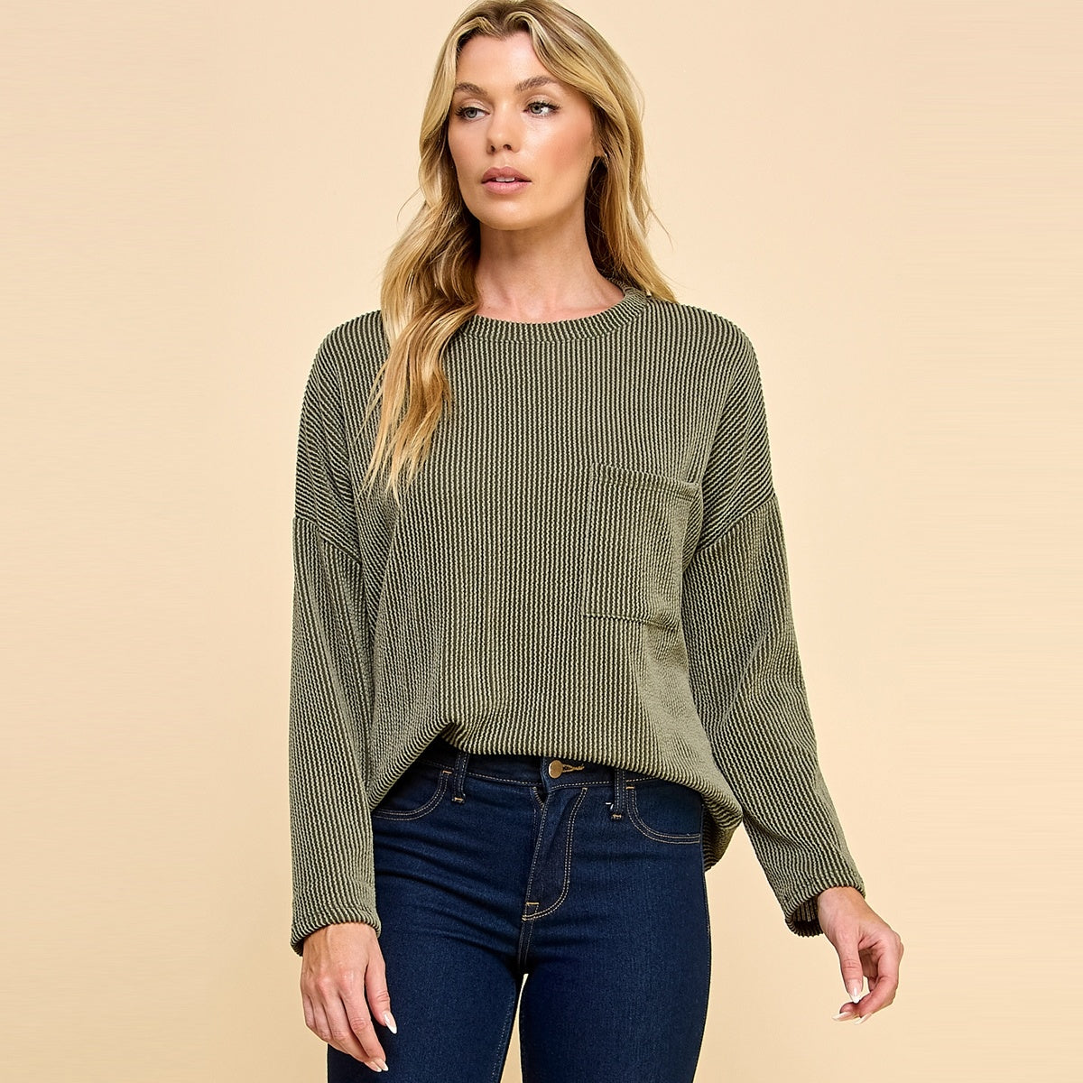 Solid Ribbed Top with Pockets and Long Sleeves Peppercorn — alternate view 2