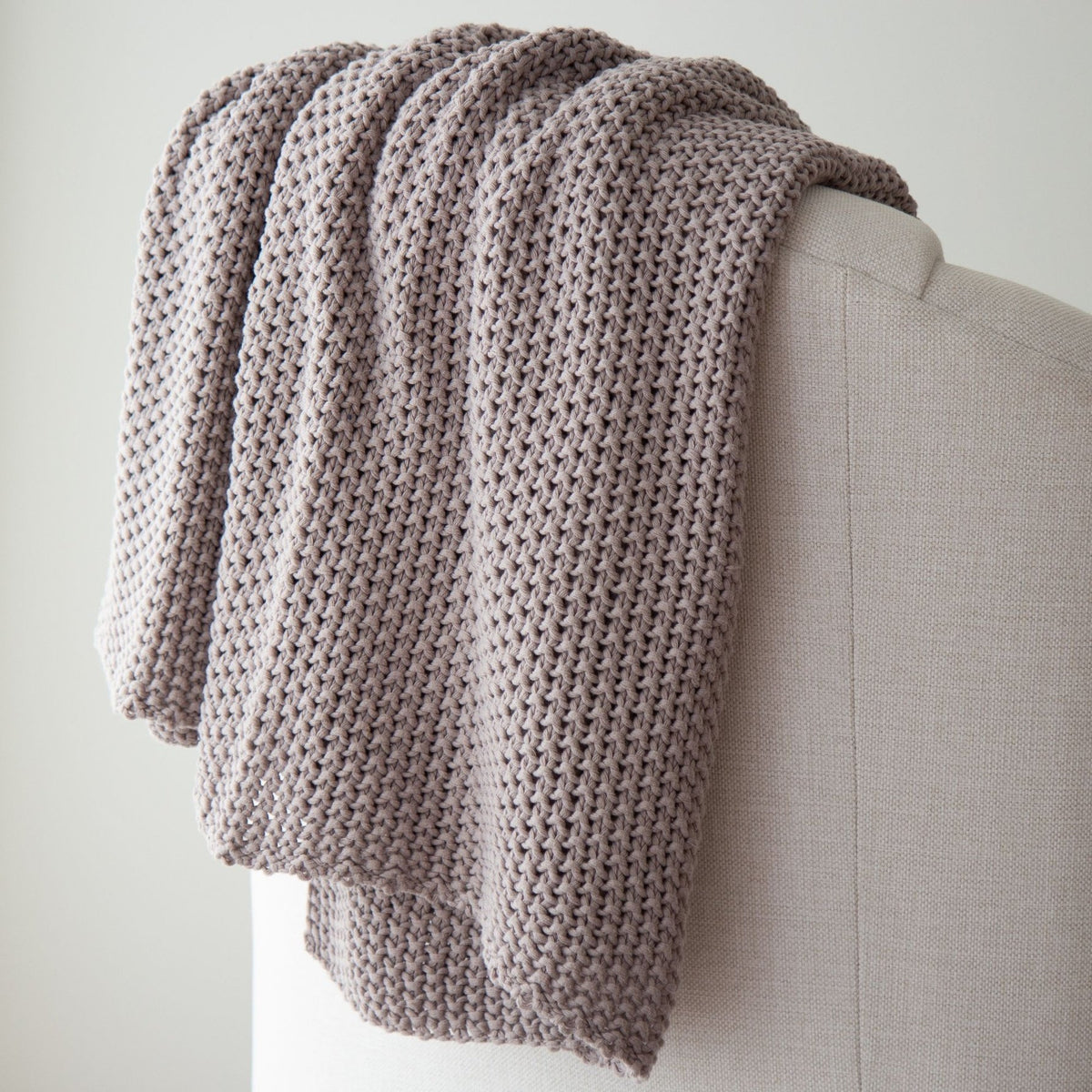 Chloe Cotton Chunky Knit Throw- Pewter — alternate view 4