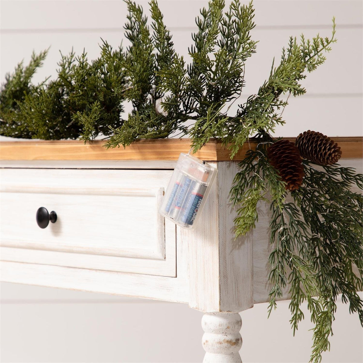 Christmas Cedar Led Garland — alternate view 3