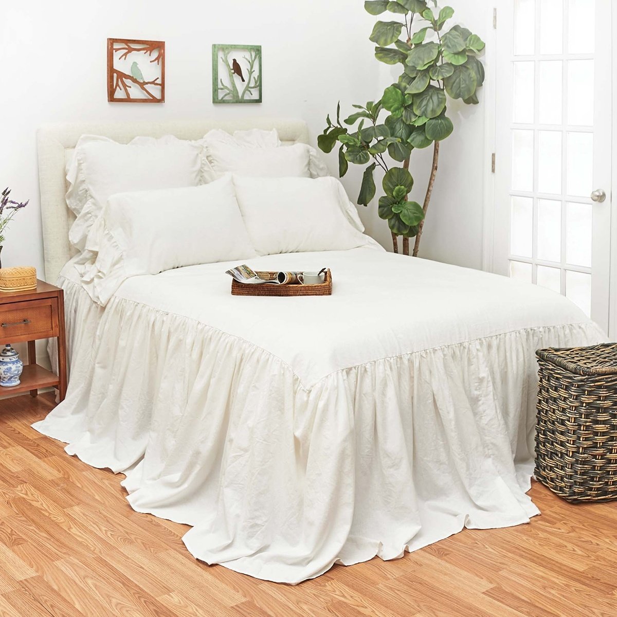 Ruffled Bedspread Natural White King — alternate view 2