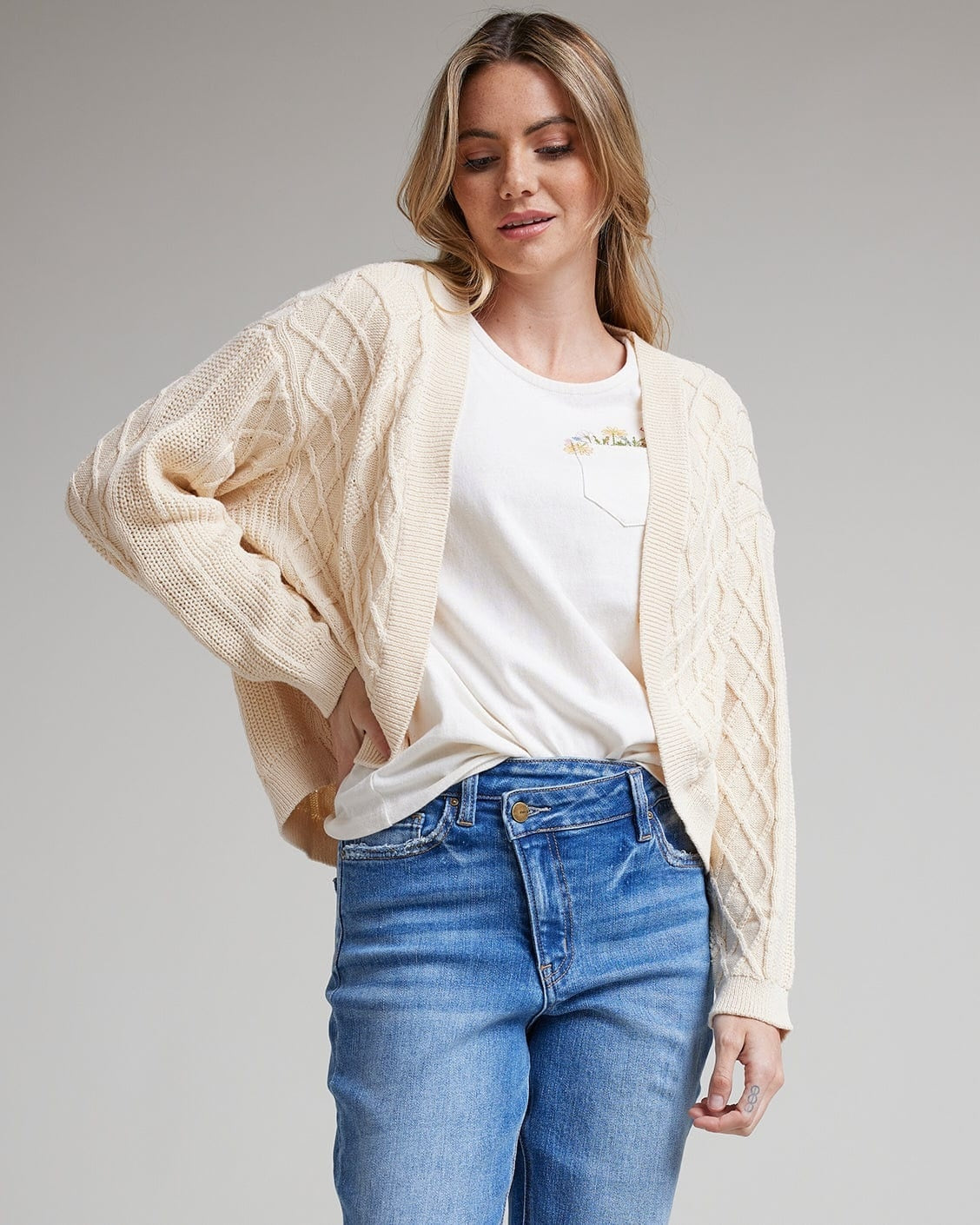 On Curve Cardi