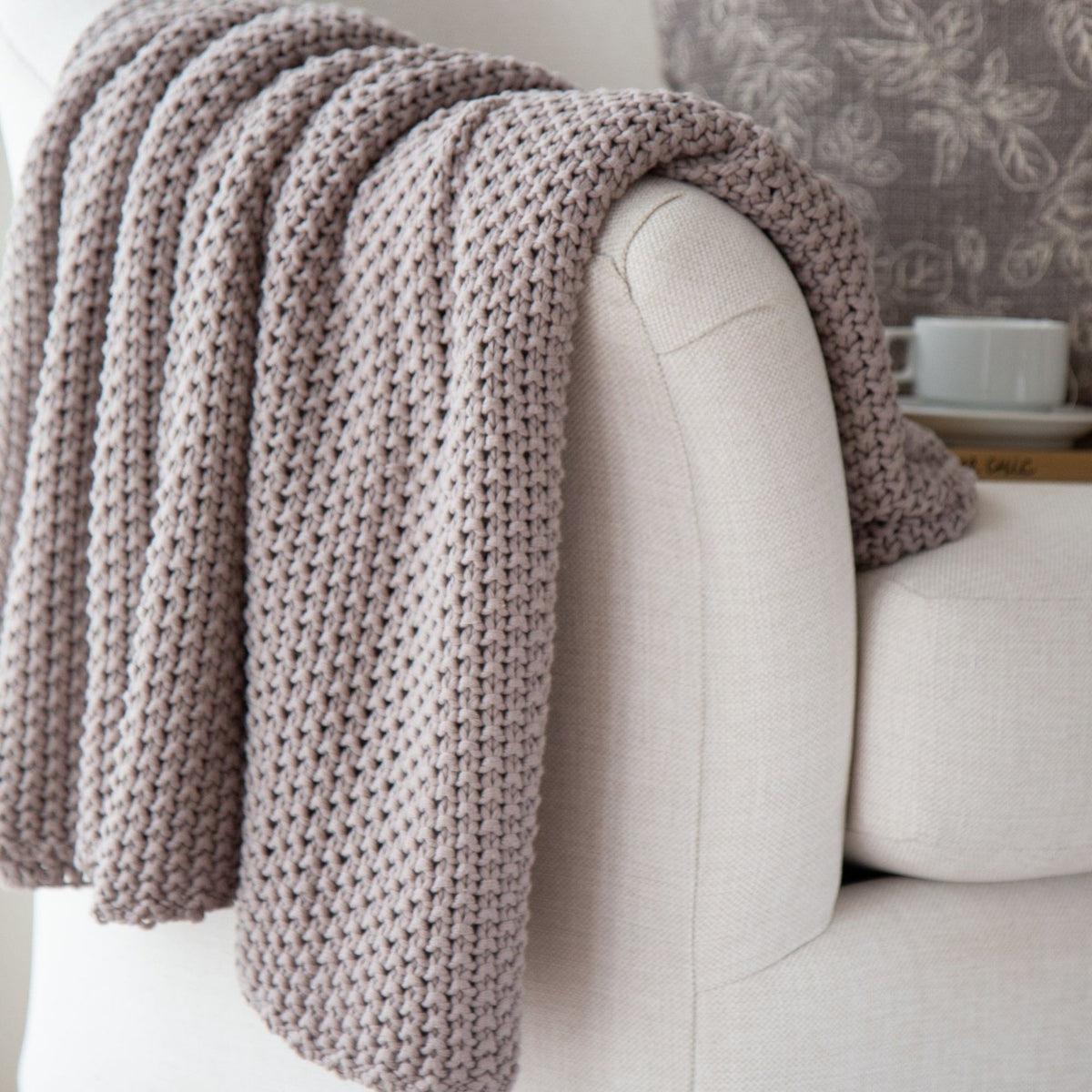 Chloe Cotton Chunky Knit Throw- Pewter — alternate view 2