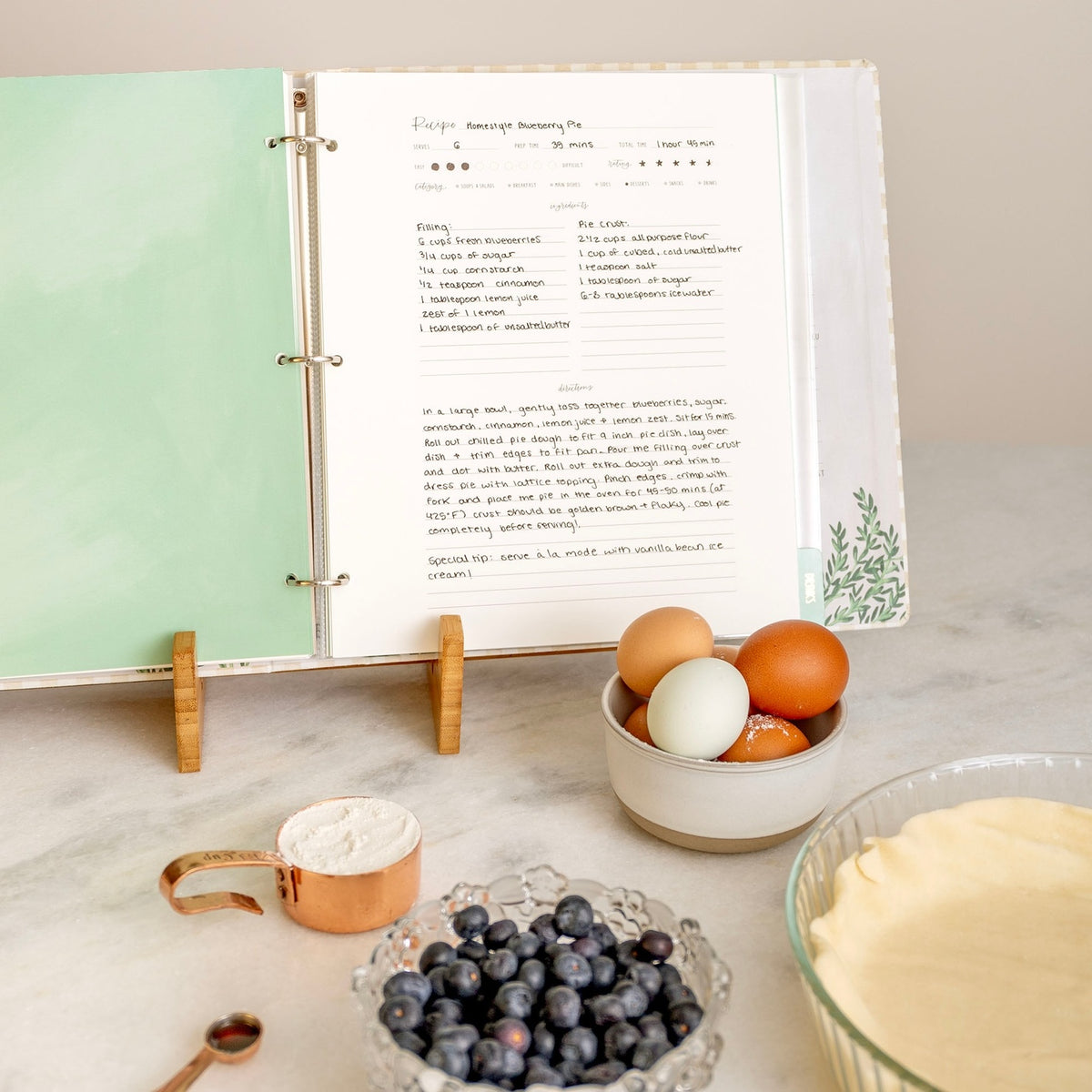 Beige Gingham Large Recipe Binder — alternate view 2