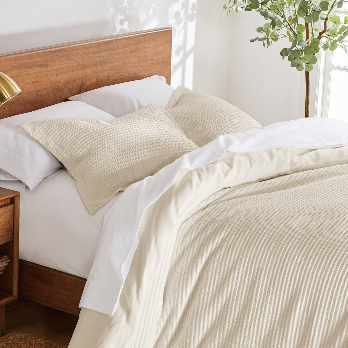 Cloud Cream Waffle Duvet Set Full/Queen — alternate view 3