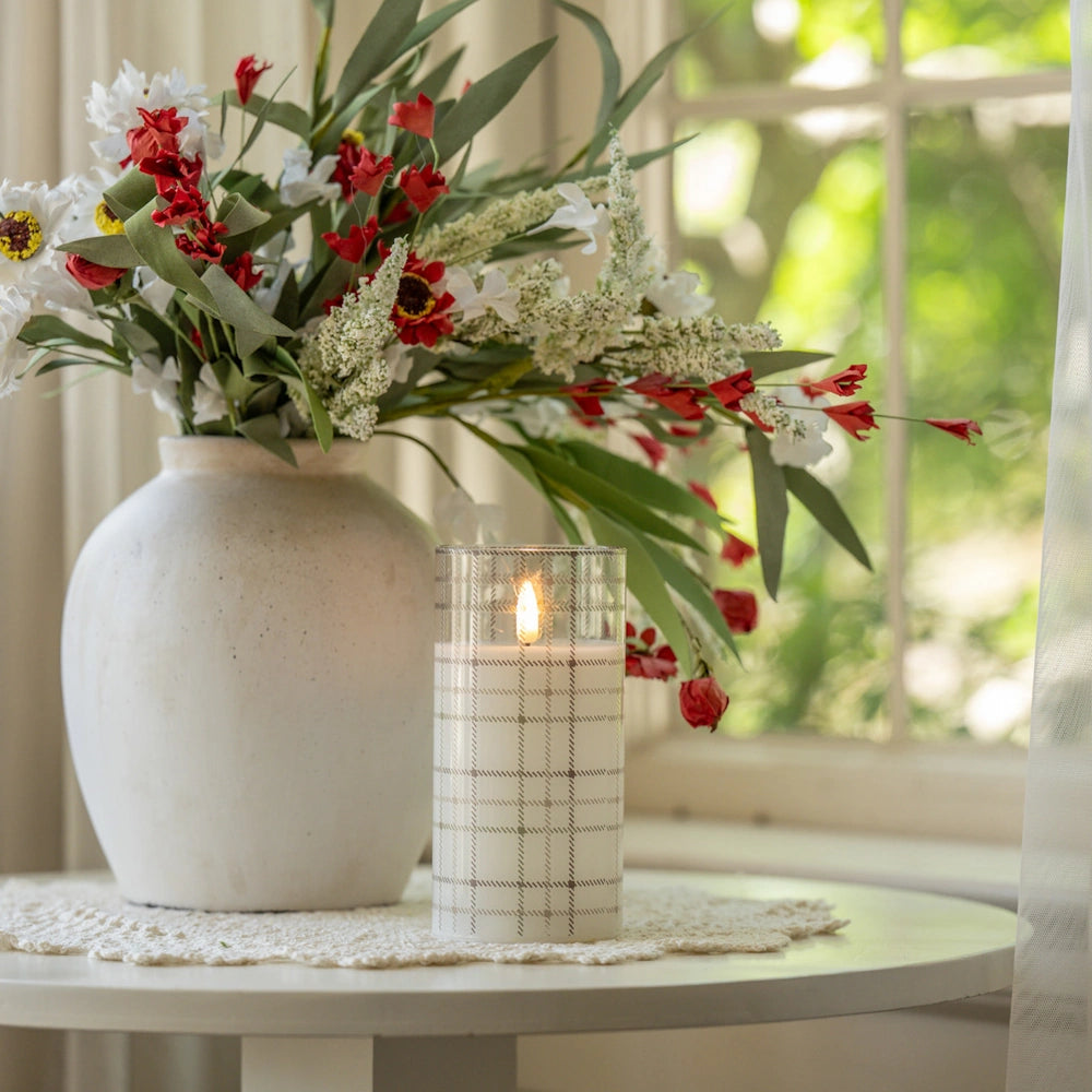 Andri Plaid Glass 3D Flame Candle