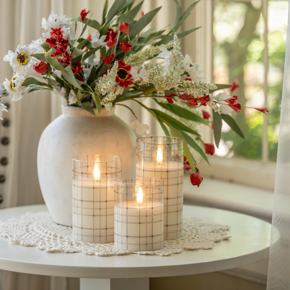 Andri Plaid Glass 3D Flame Candle — alternate view 2