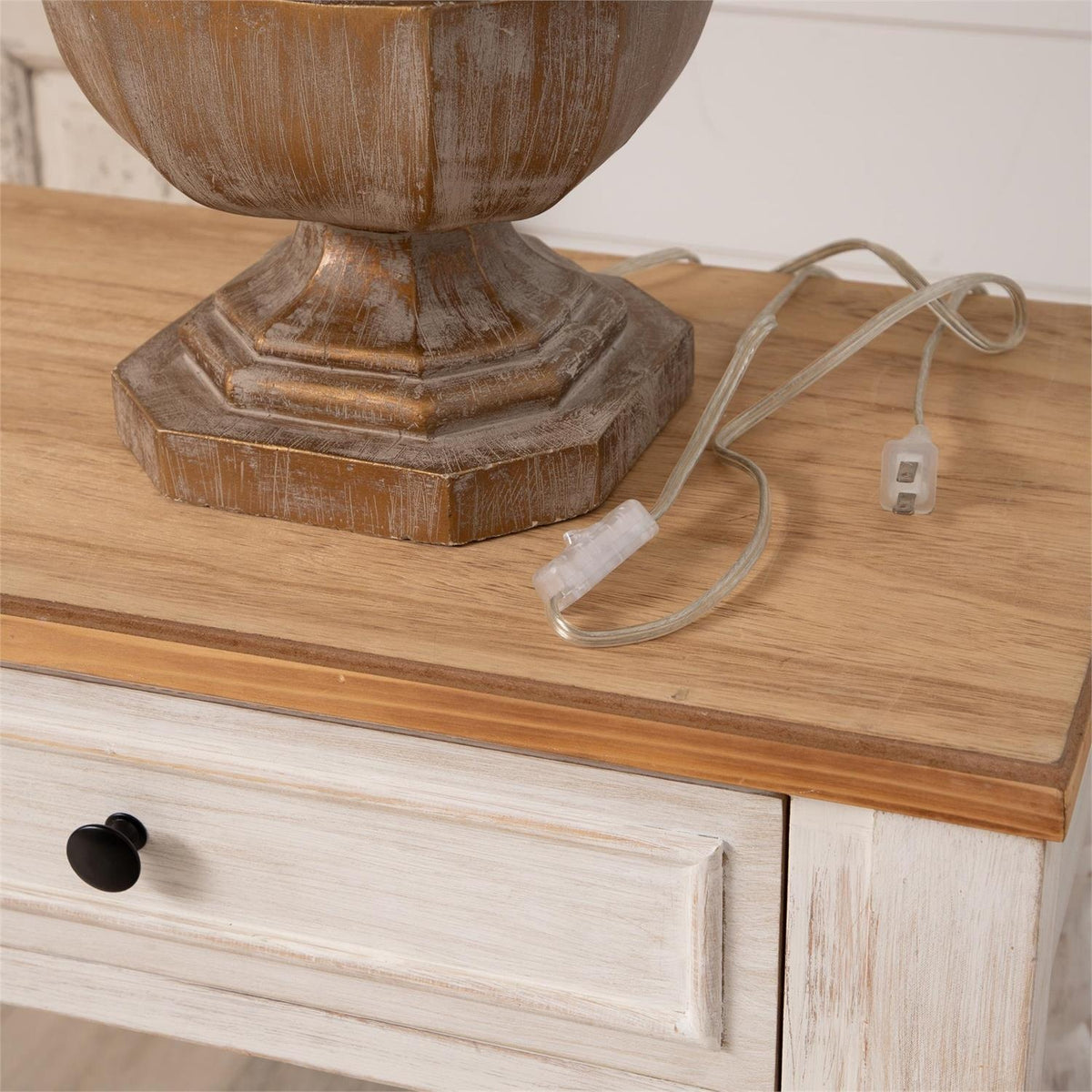 Distressed Finial with Gold Accent Lamp — alternate view 3