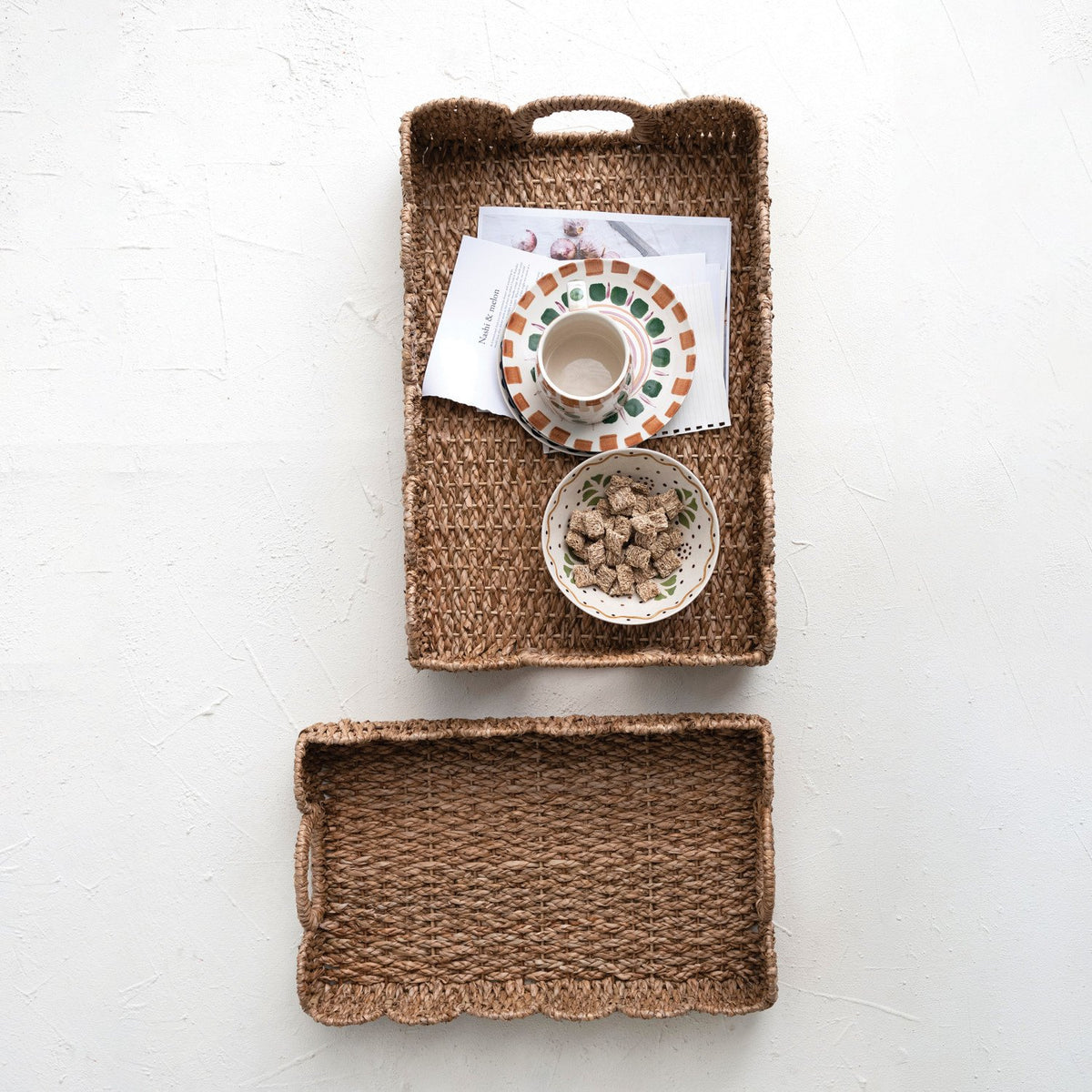 Small Decorative Braided Bankuan Tray — alternate view 2