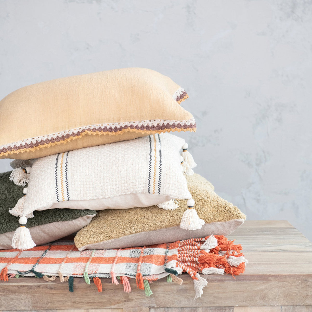 Square Cotton Tufted Pillow With Chambray Back — alternate view 3