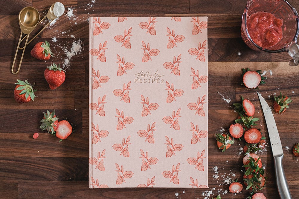 Strawberry Heirloom Recipe Book — alternate view 3