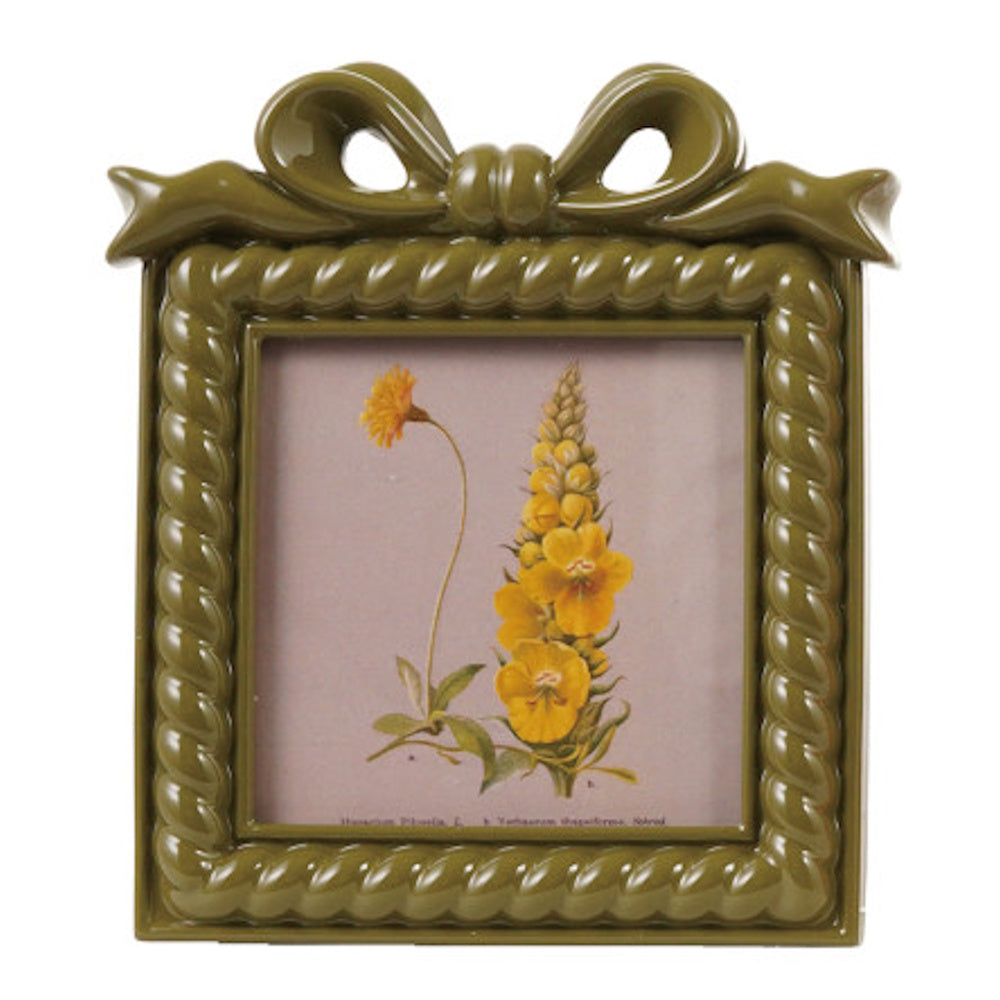 Green resin photo frame with a rope-textured border and a decorative bow on top.
