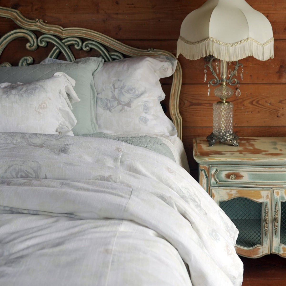 Rosaline Washed Linen Comforter Set- Queen — alternate view 3