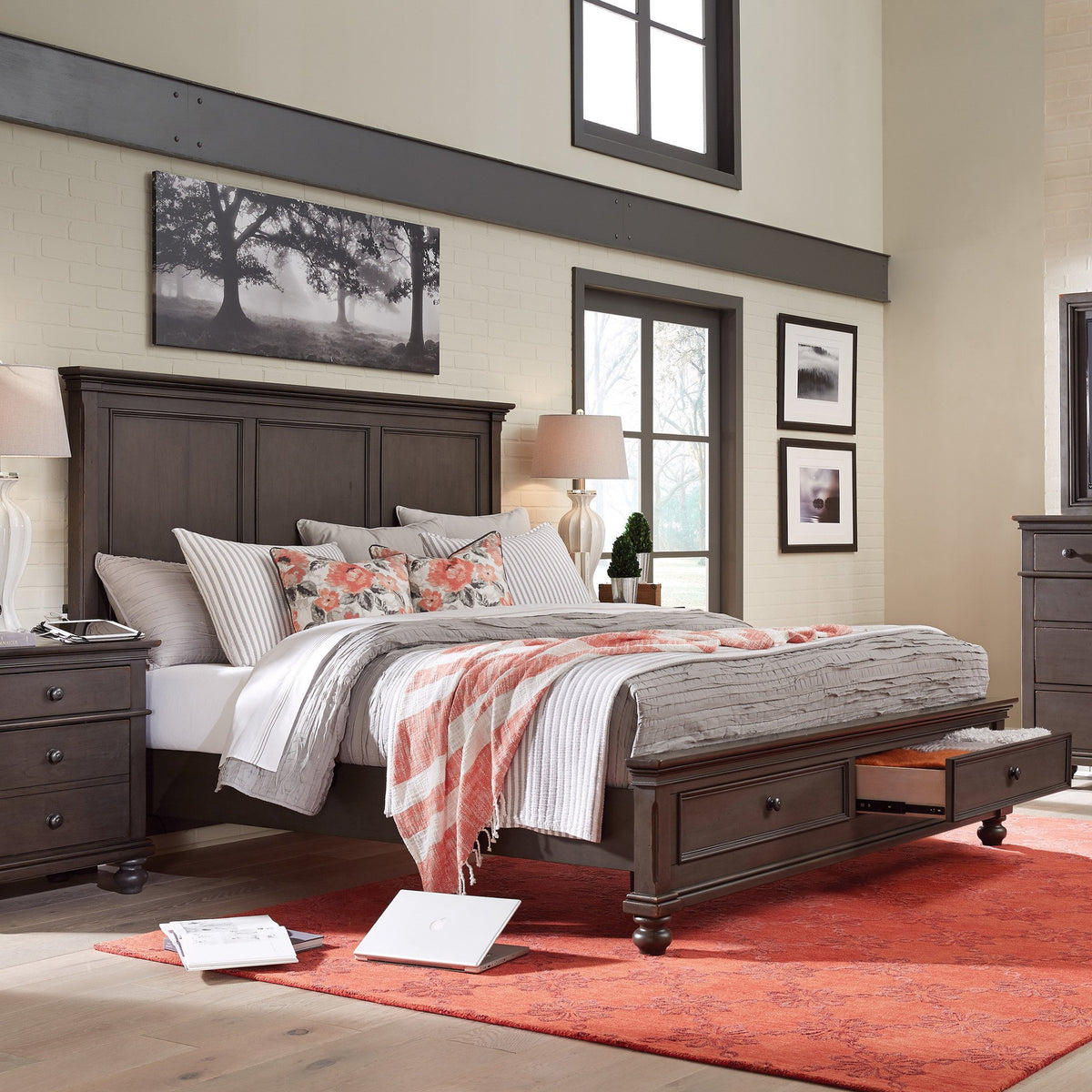 Oxford King Panel Bed With Storage Footboard — alternate view 3