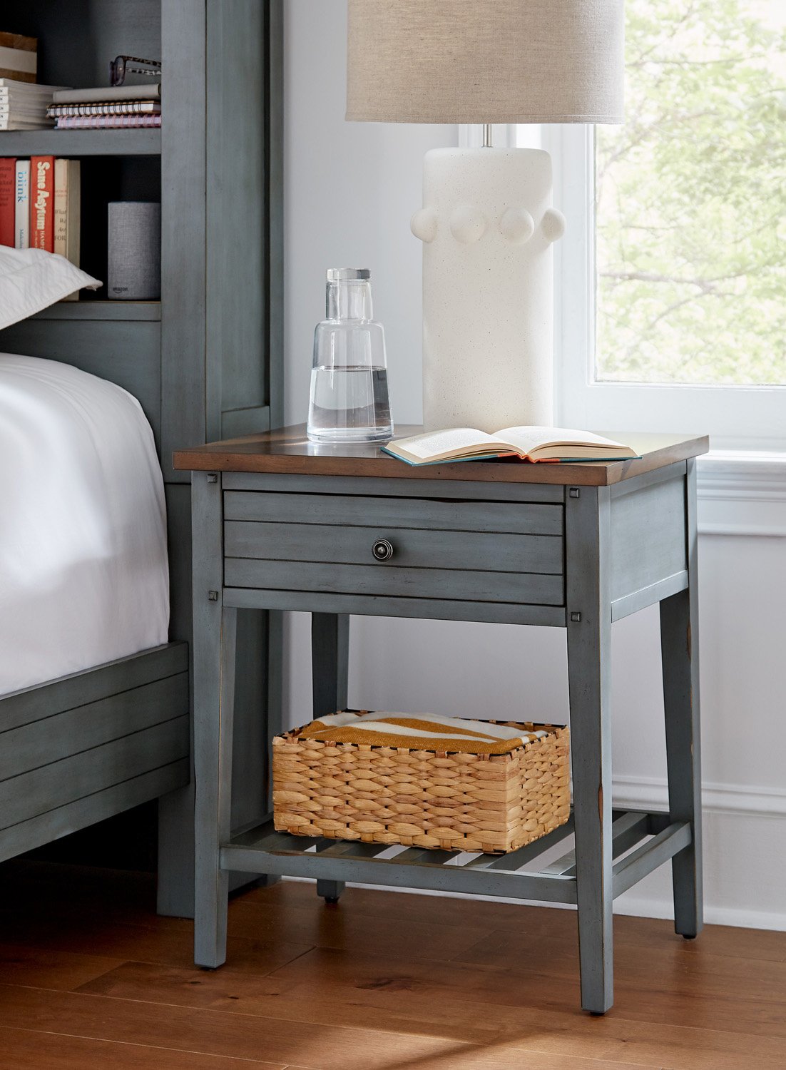 Pinebrook 1 Drawer Nightstand