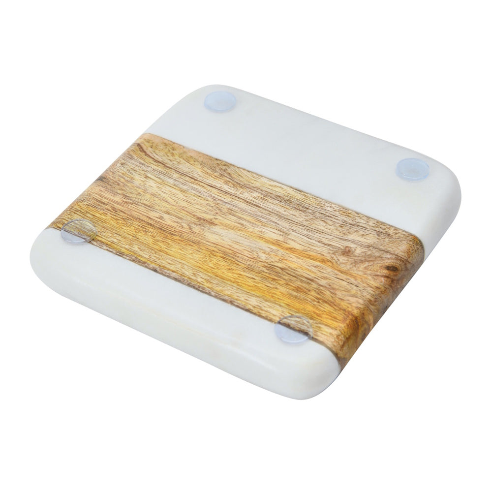 Square coaster made of white marble and light brown acacia wood with small clear rubber feet.