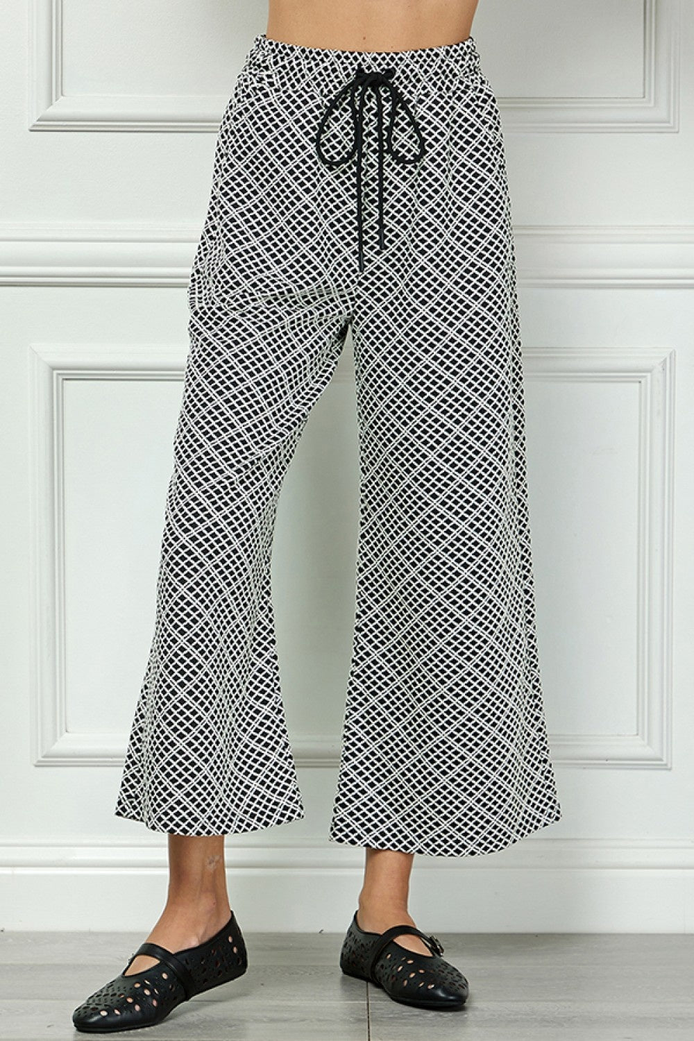Cropped Wide Texture Pants