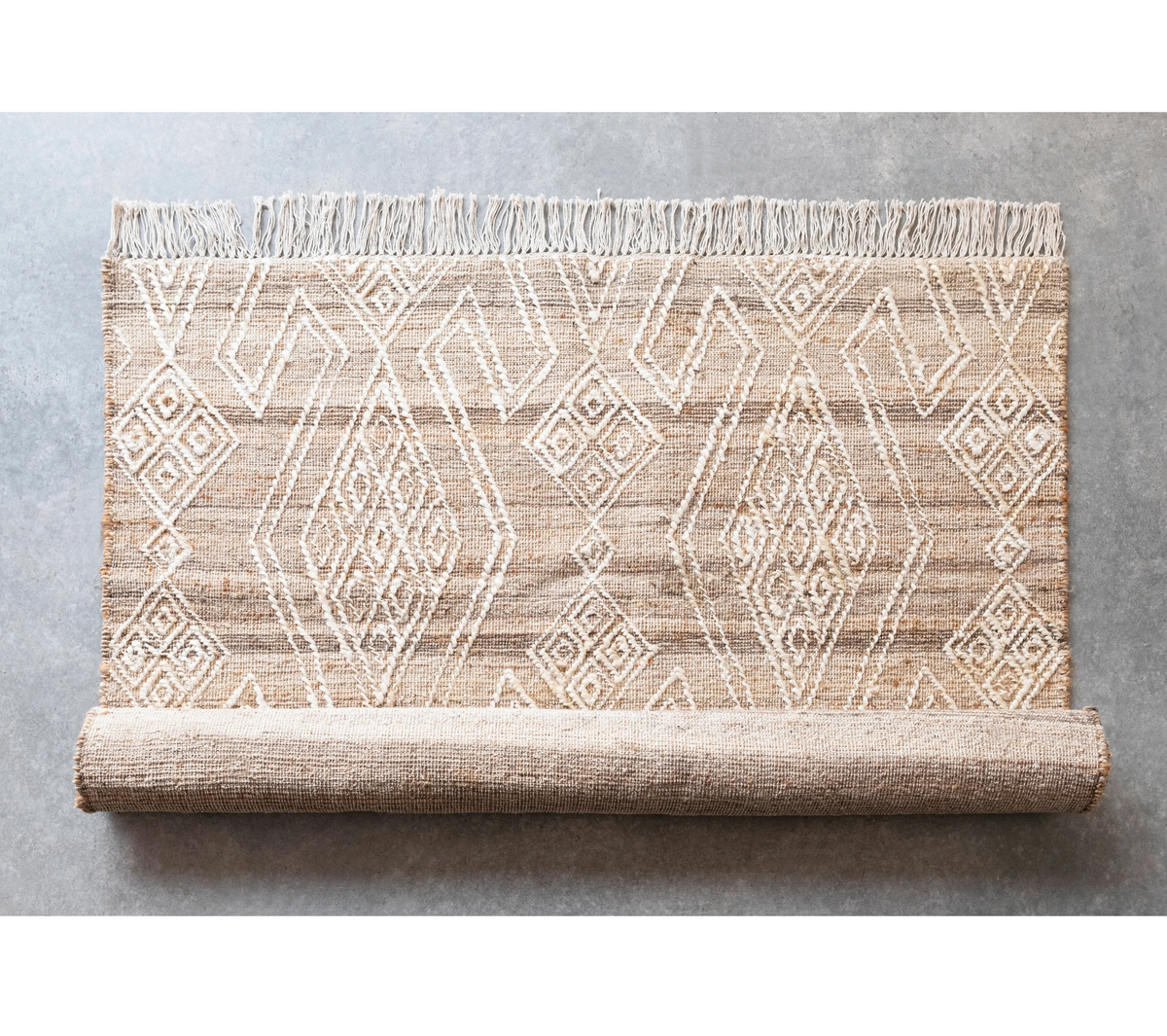 Hand-Woven Jute and Wool Blend Rug with Pattern and Fringe — alternate view 2