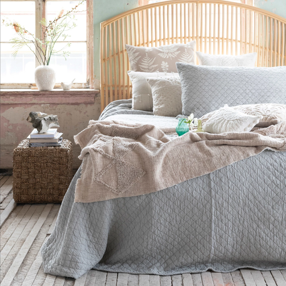 Woven Cotton Quilted Jacquard Bed Cover w/ 2 Standard Shams, Queen, Set of 3 — alternate view 3