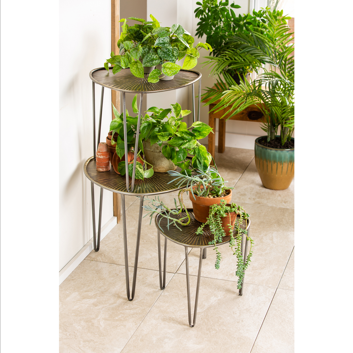Leaf Shape Metal Nested Side Tables, Set of 3 — alternate view 3