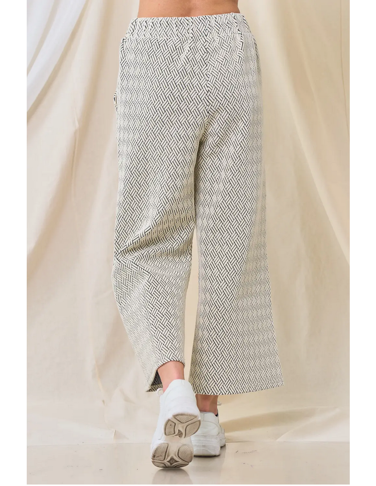 Textured Cropped Wide Pants- Cream/ Grey — alternate view 4