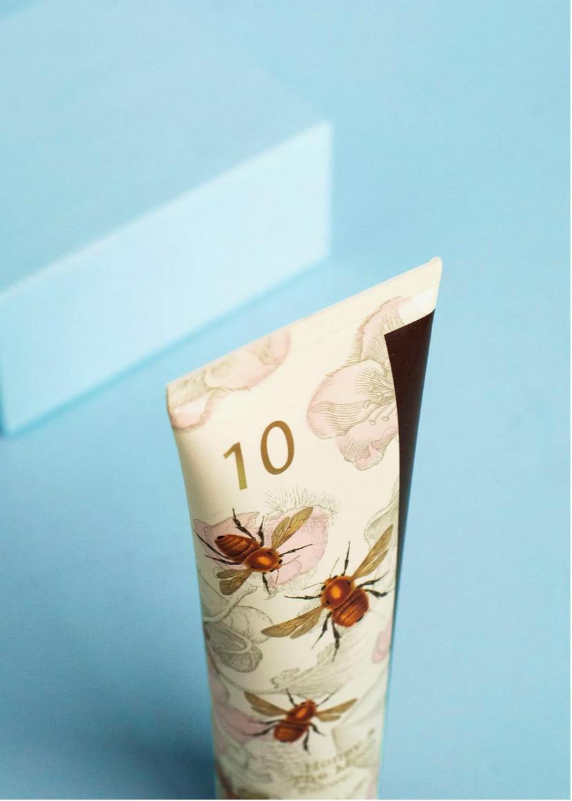 Honey & The Moon Shower Gel — alternate view 2