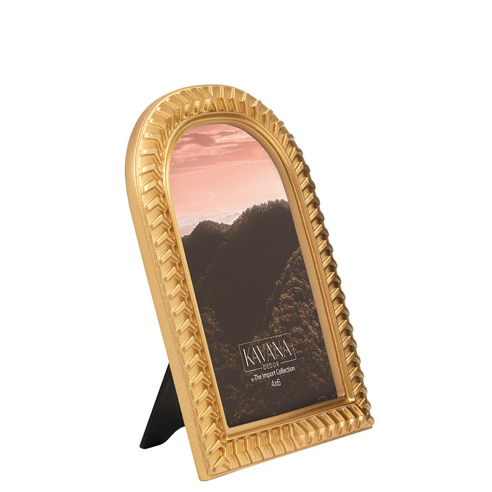 Gold arched picture frame with textured chevron pattern and landscape photo, 4x6 tabletop frame for home decor.
