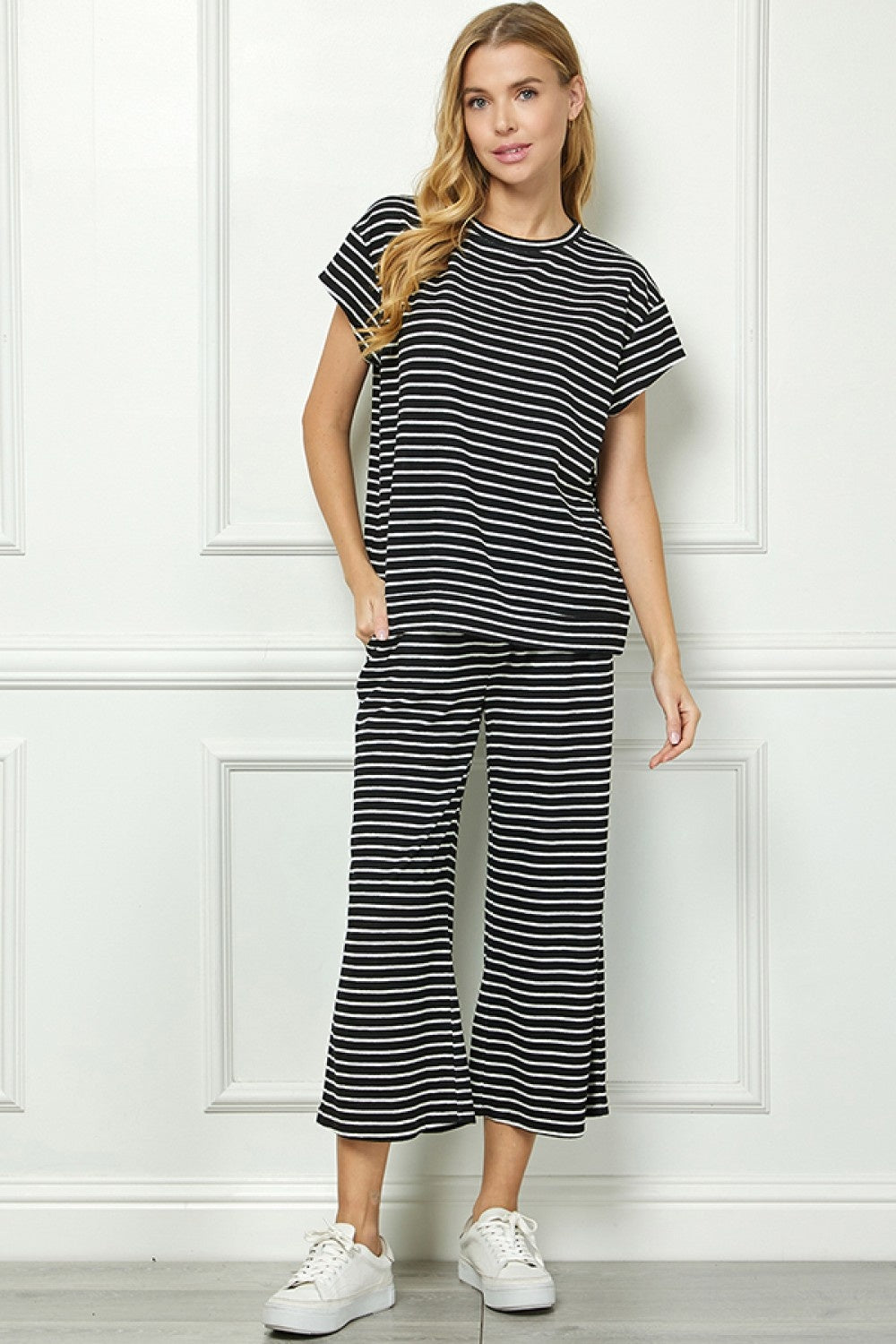 Stripe Short Sleeve Lounge Top Medium — alternate view 2