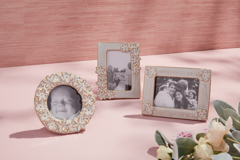 Vertical Flower Mini Frame — alternate view 2
