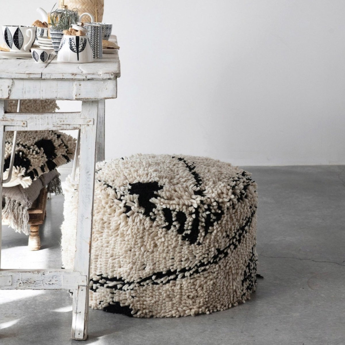 24" Round x 15"H Woven Wool Shag Pouf, Black & Cream Color — alternate view 4