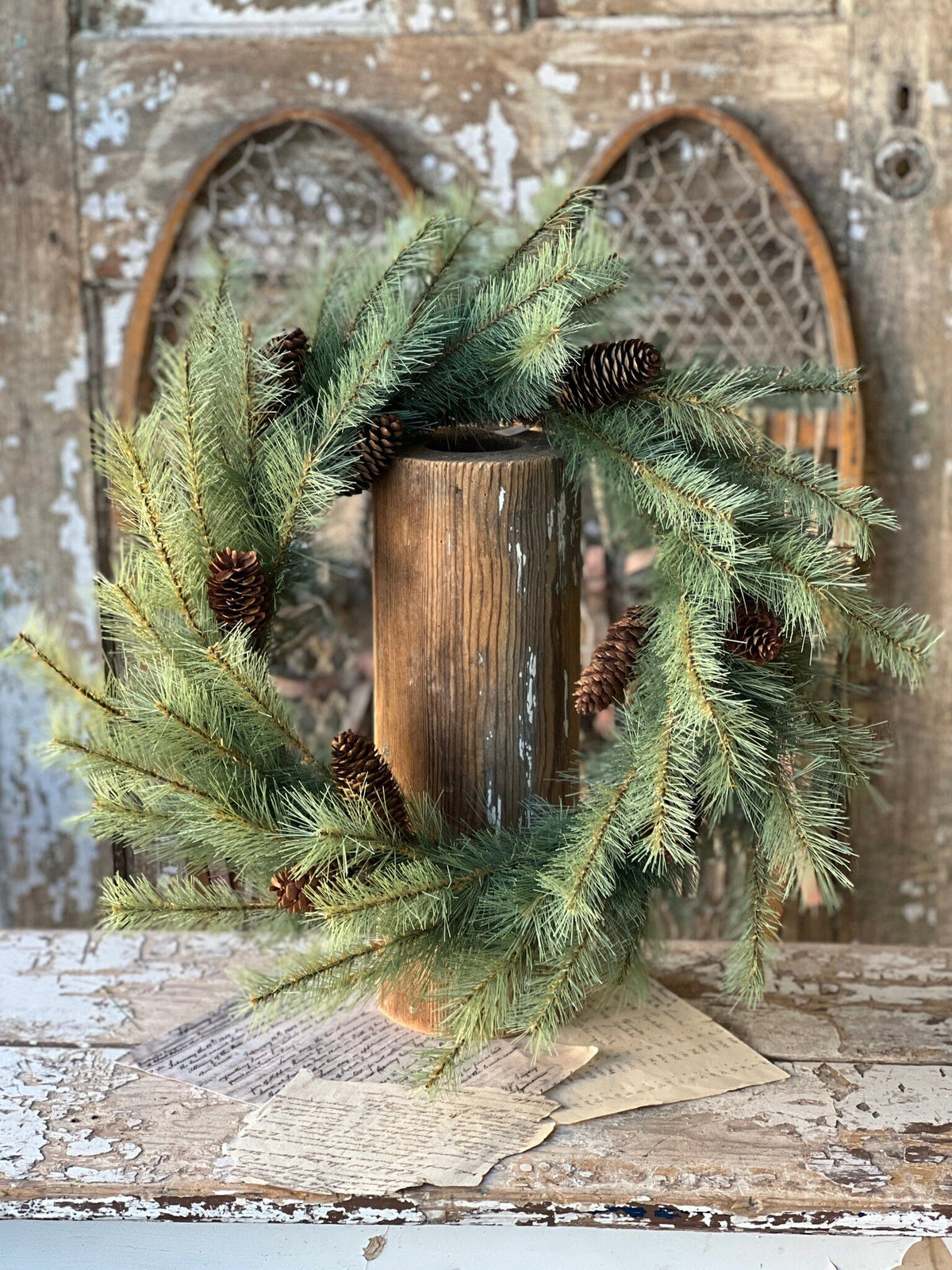 Whitley Pine Wreath 24"